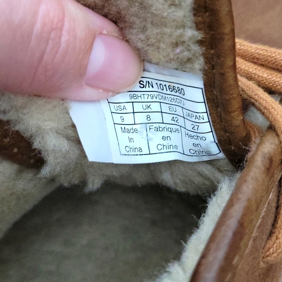 ❌❌❌SOLD❌❌❌UGG Neumel Men's Boots/ 9 - Picture 10 of 10